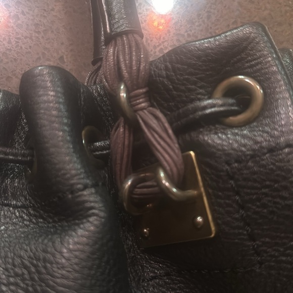 Jessica Simpson leather purse very nice - Picture 11 of 11